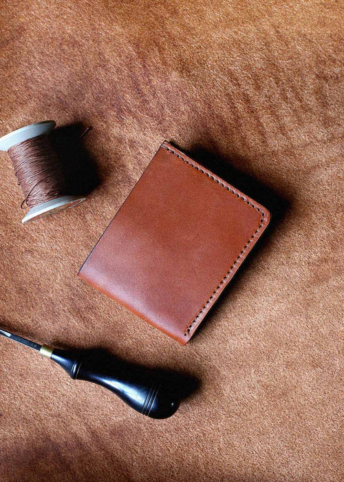 LEATHER BIFOLD WALLET