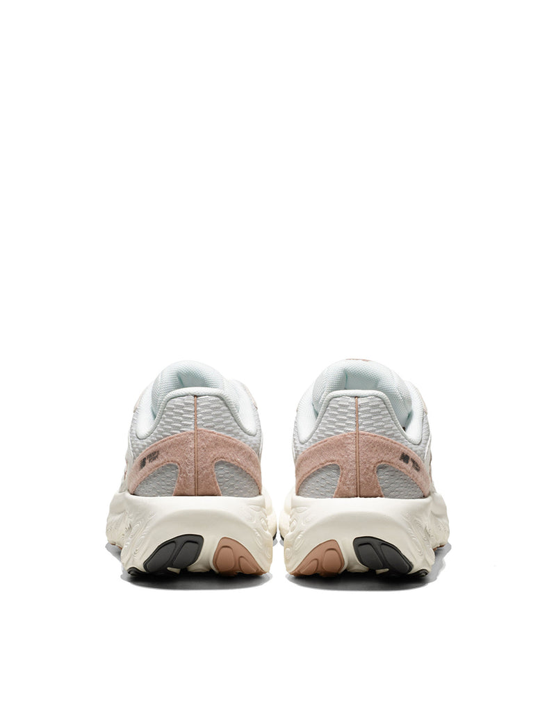 New Balance FRESH FOAM -  UTRNAE (3)