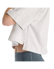 New Balance ATHLETICS PREMIUM CHEST LOGO CROPPED T-SHIRT - WT51908AHH (3)