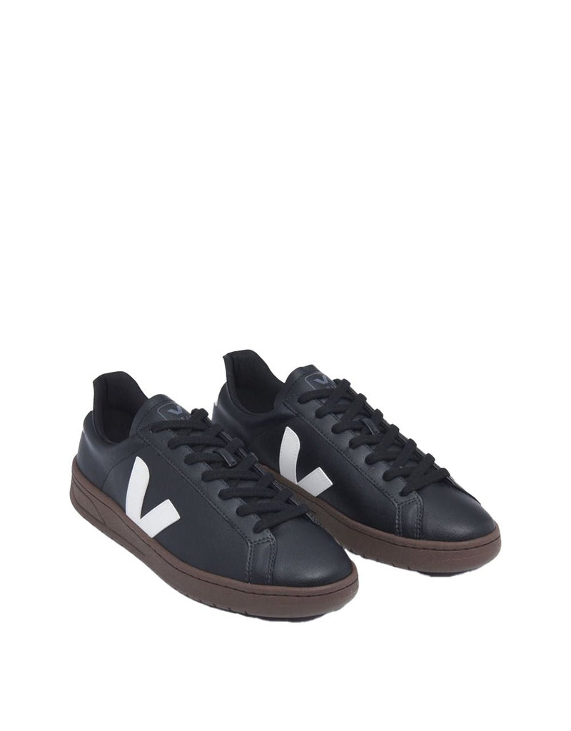Veja URCA CWL BLACK WHITE (2)