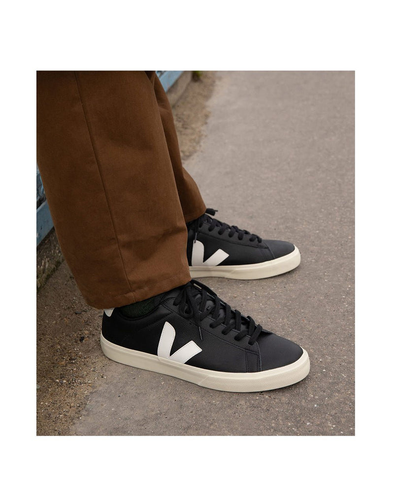 Veja CAMPO CHFREE LEATHER BLACK_WHITE (4)